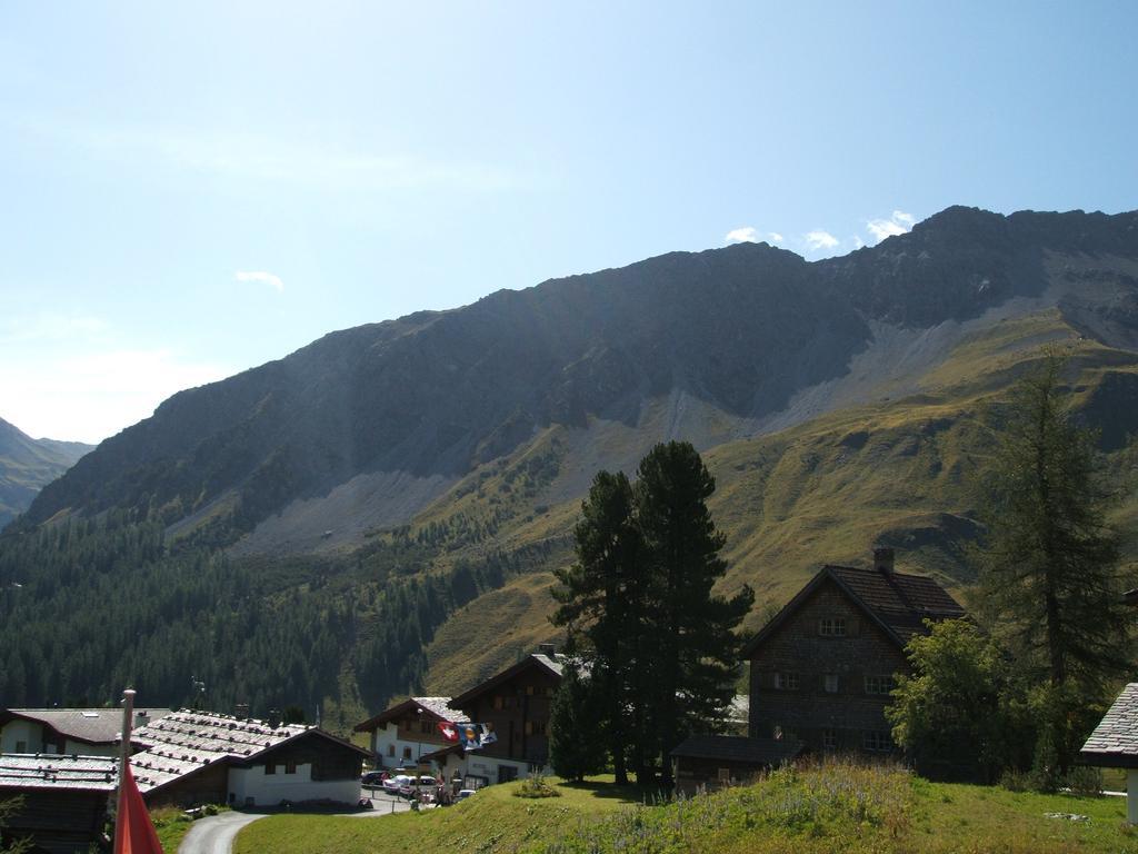 Hotel Erzhorn Arosa Exterior foto